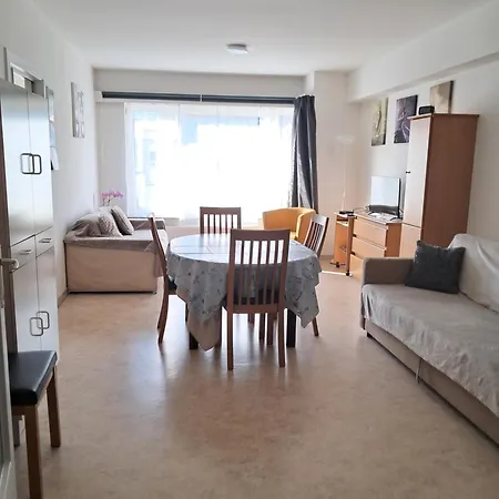 아파트 Cozy Near The Sea